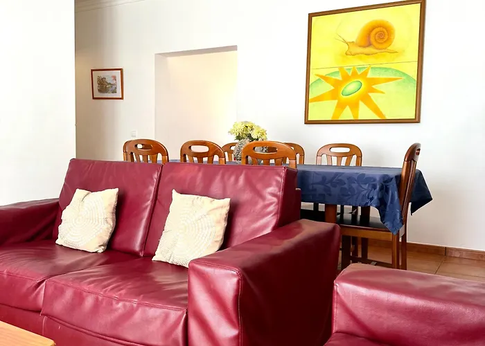 Casa Do Cisne 펜션 포르투산투